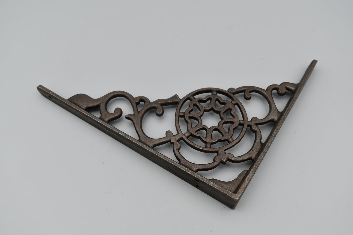 Cobweb Bracket - 4 sizes