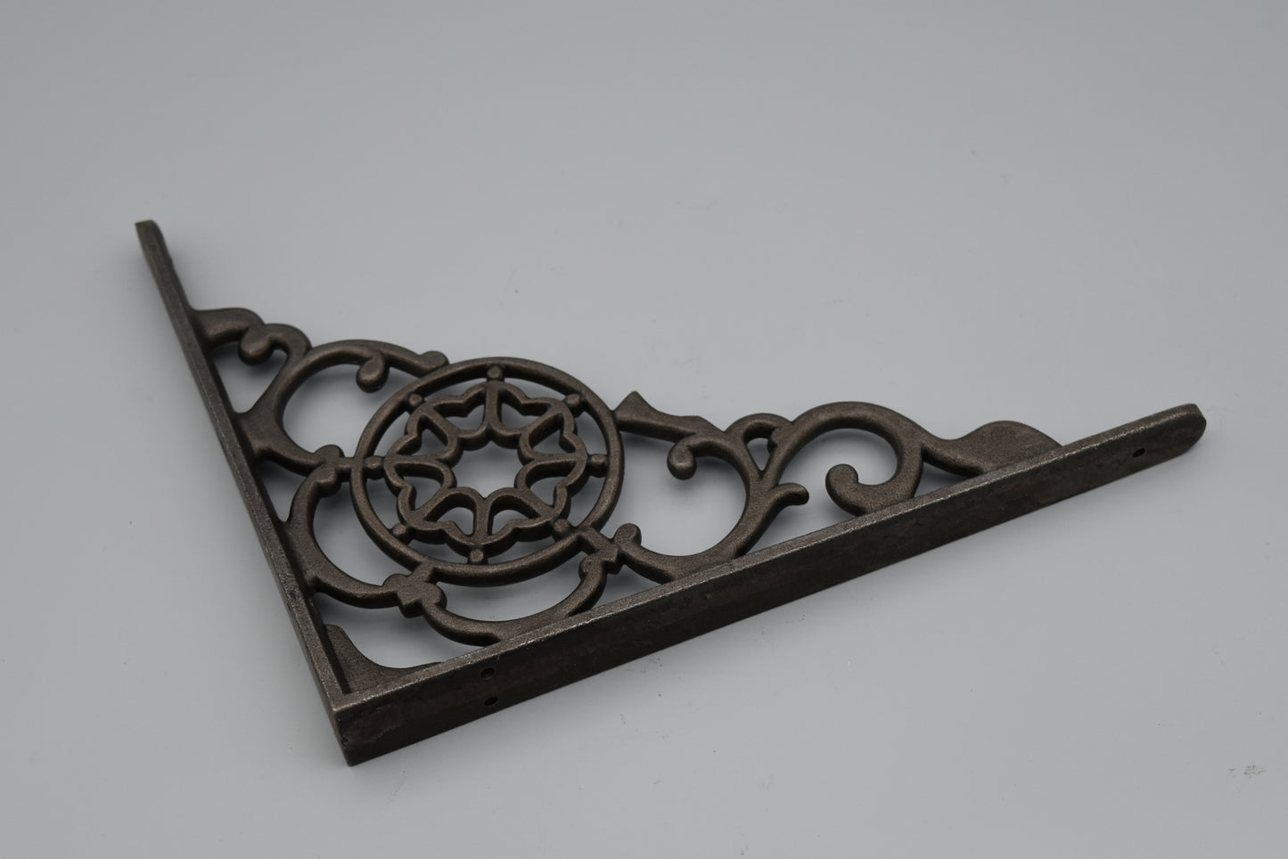 Cobweb Bracket - 4 sizes