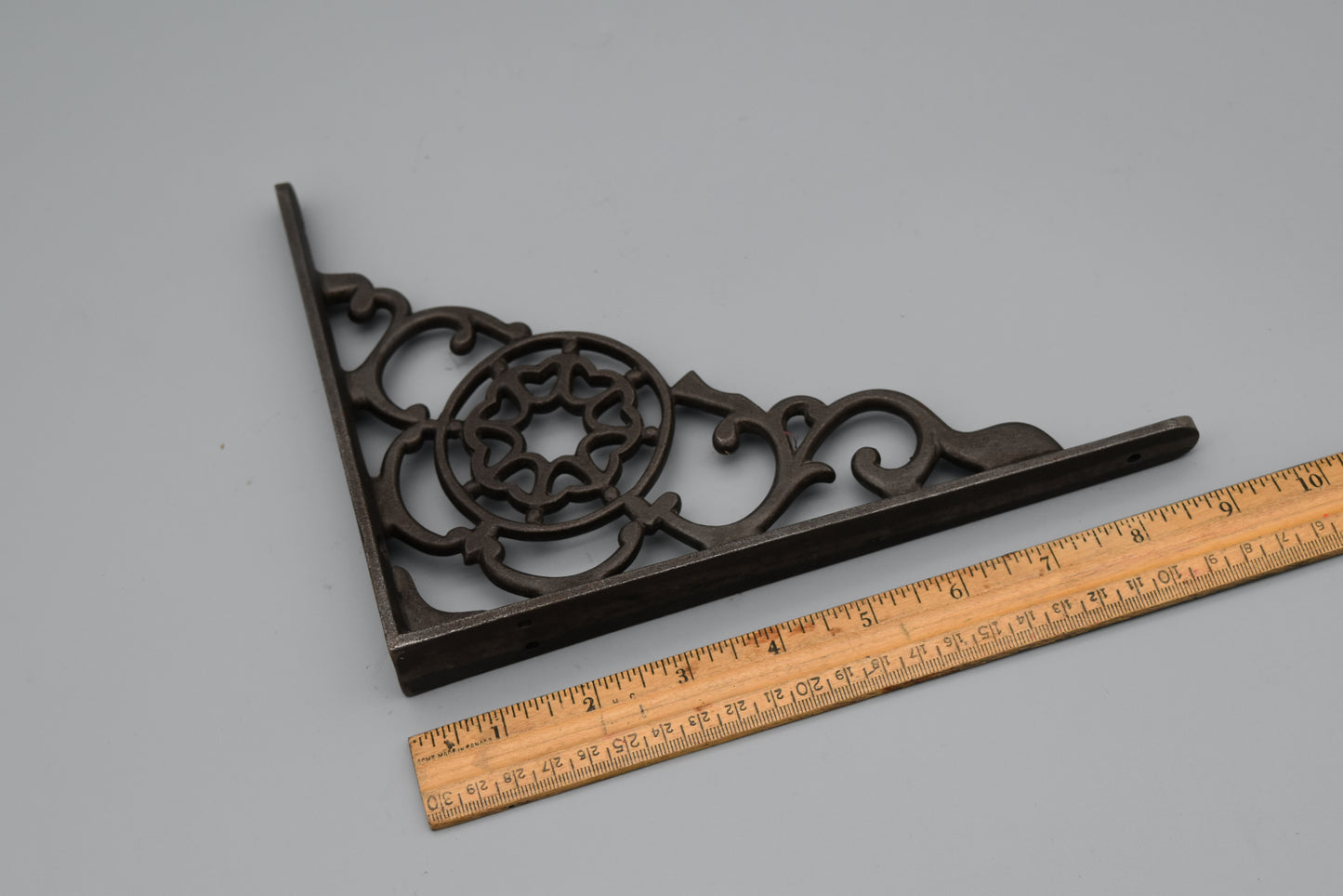 Cobweb Bracket - 4 sizes