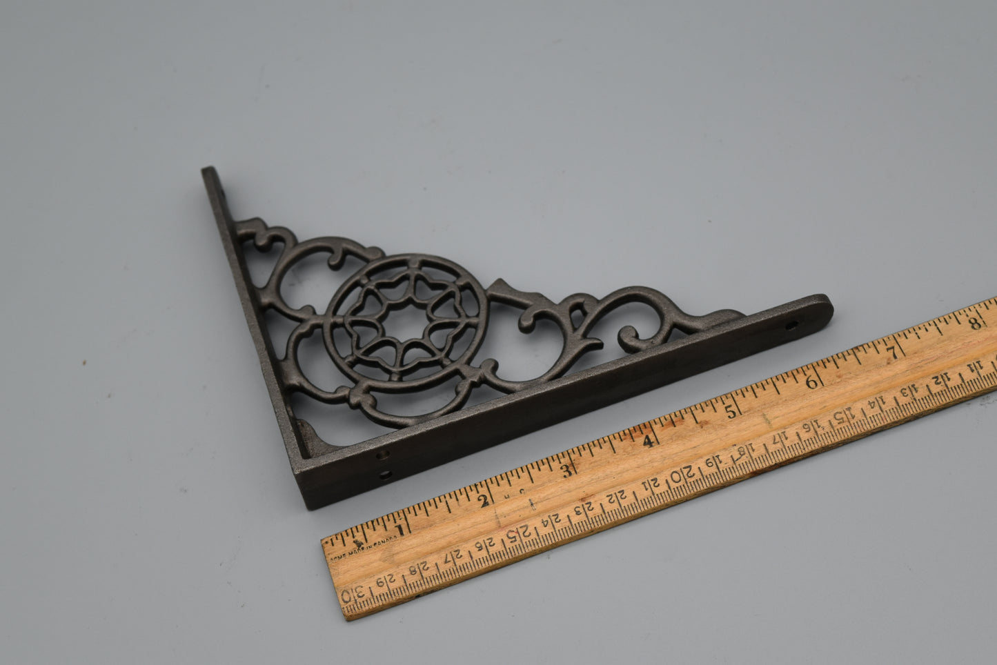 Cobweb Bracket - 4 sizes