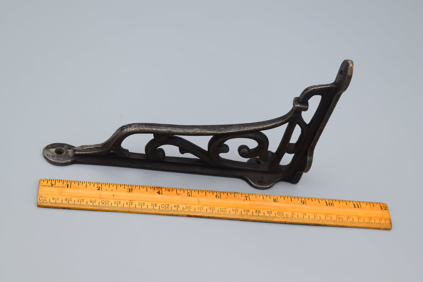 Heritage Antique Iron Bracket - 6 Sizes
