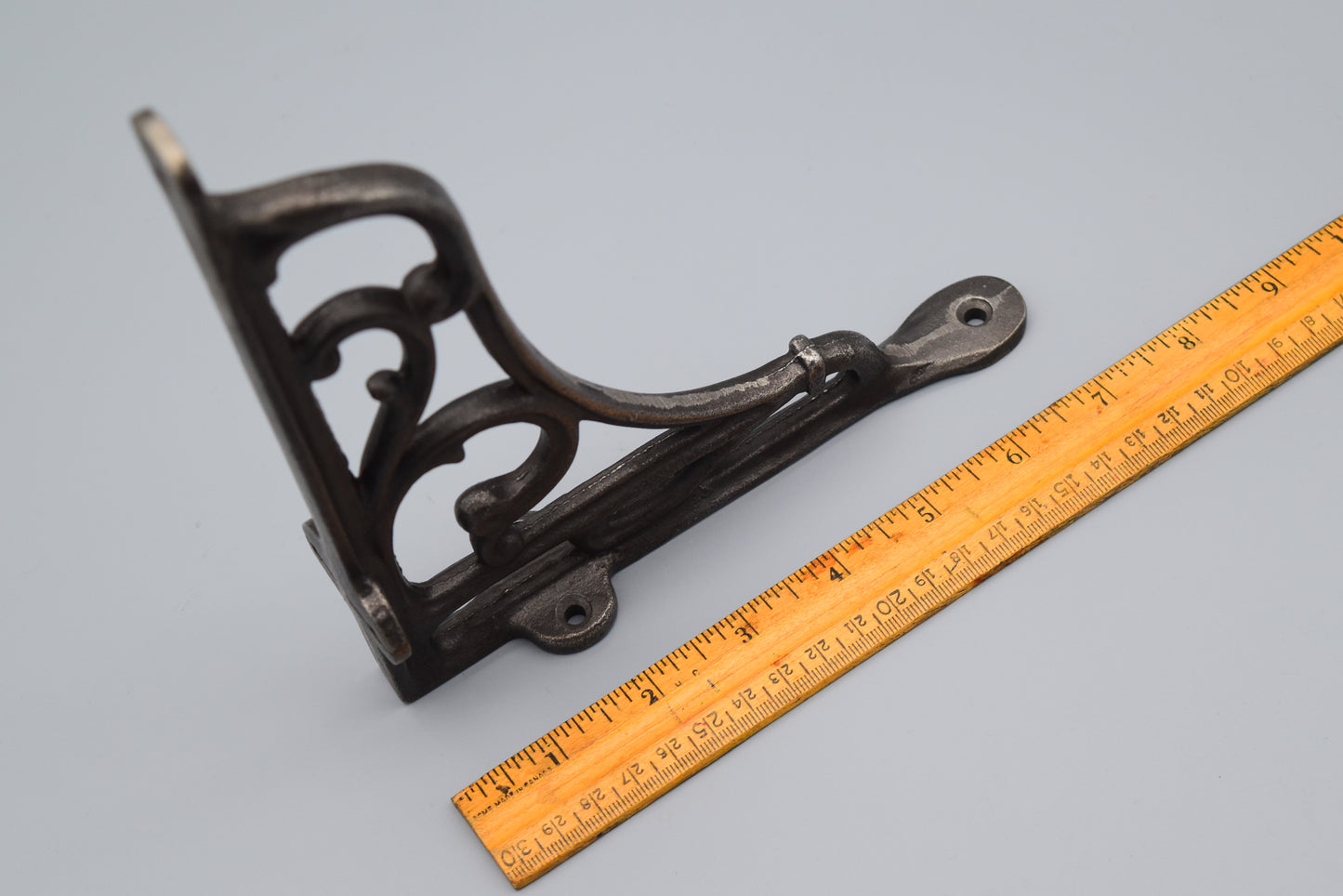 Heritage Antique Iron Bracket - 6 Sizes