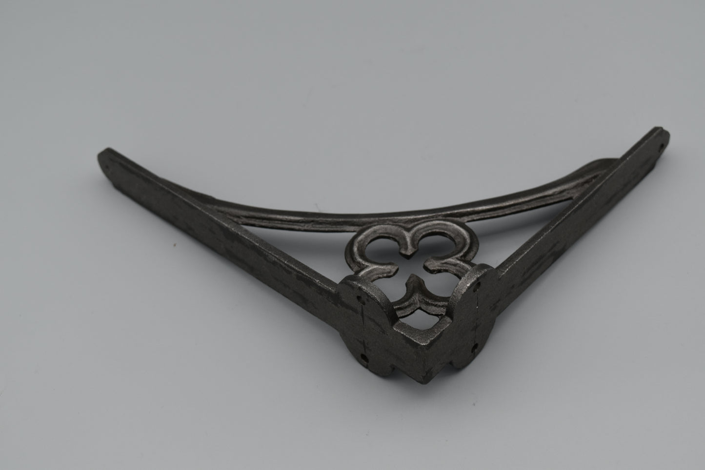 Gothic Bracket with lugs 7 1/4" x 8 3/4"