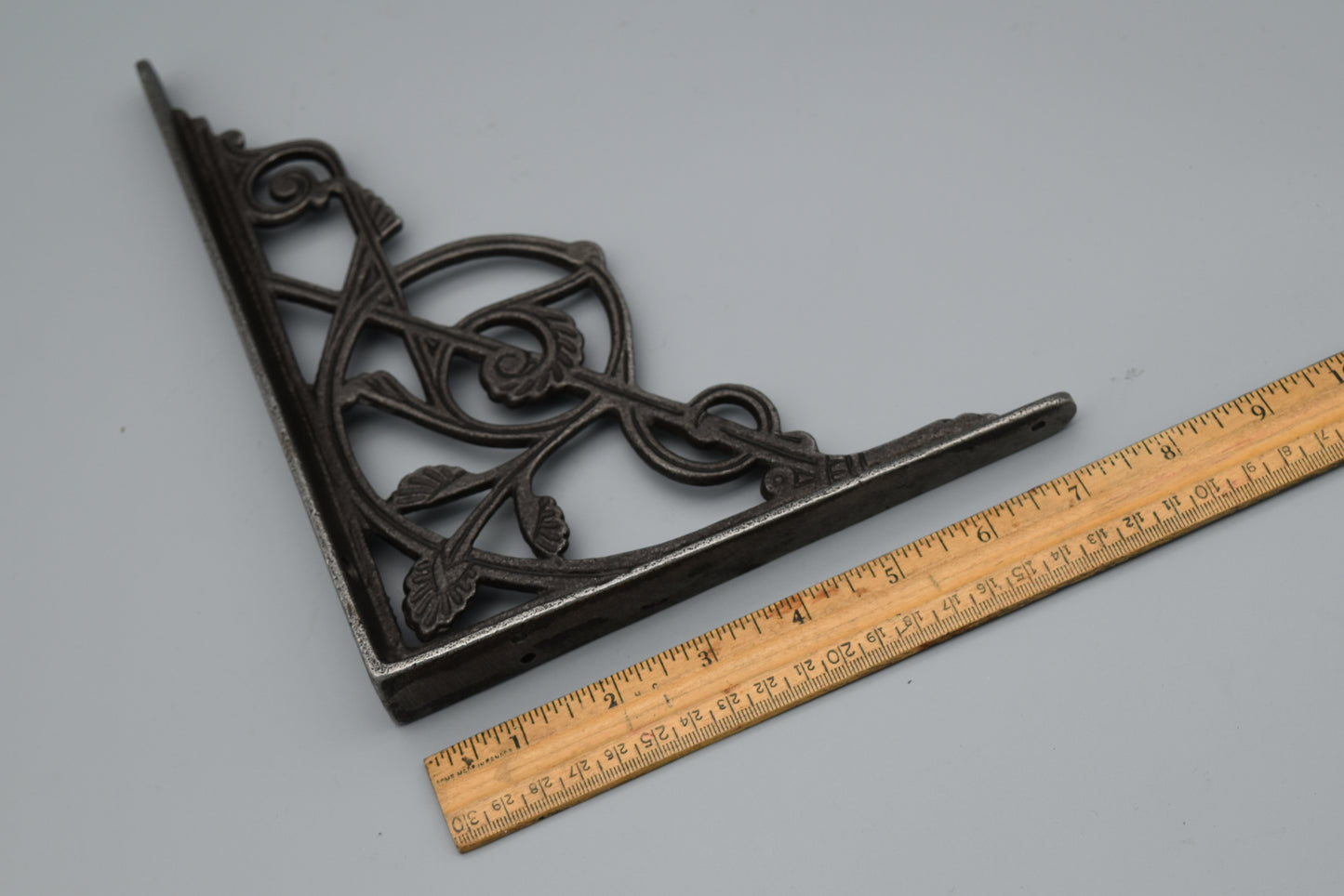 The Stave 7.5" x 9.5" Bracket