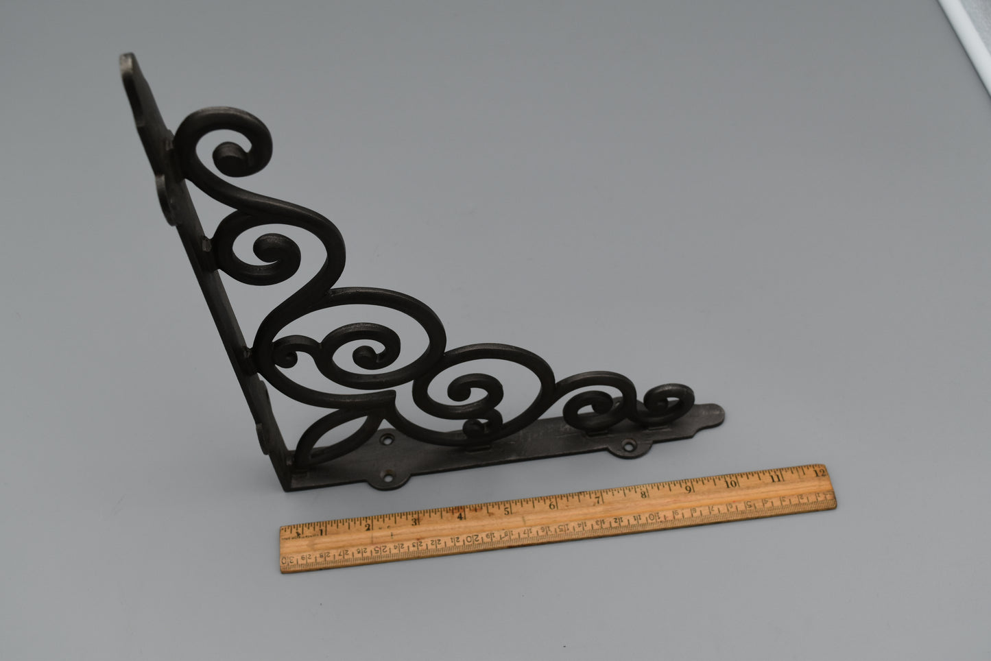 Victorian Scroll Bracket 10" x 12"