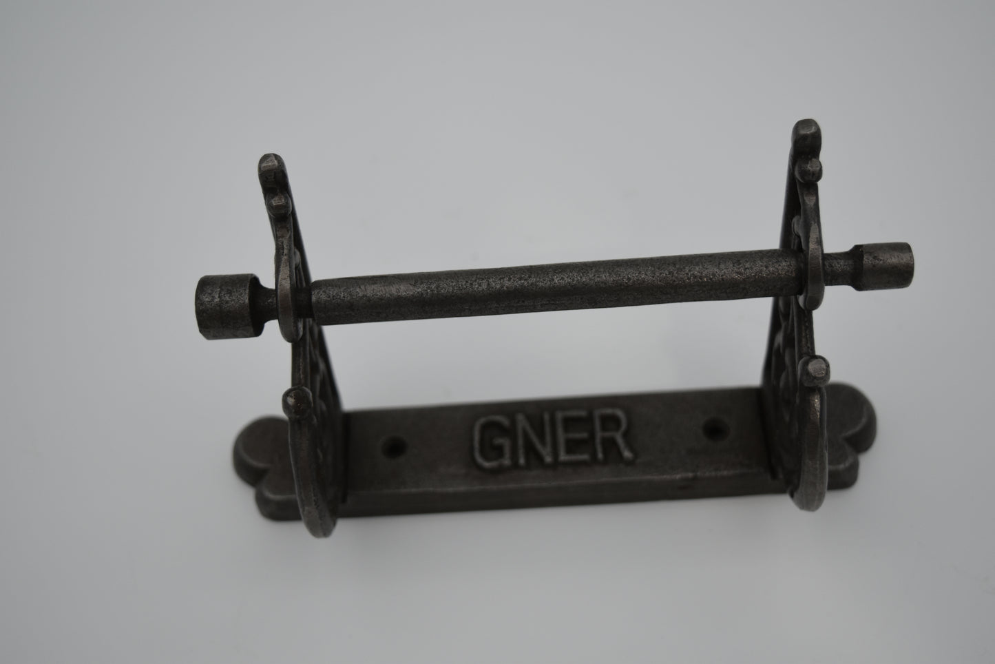 The 'GNER' Back Vintage - Toilet Paper Holder - Antique iron finish