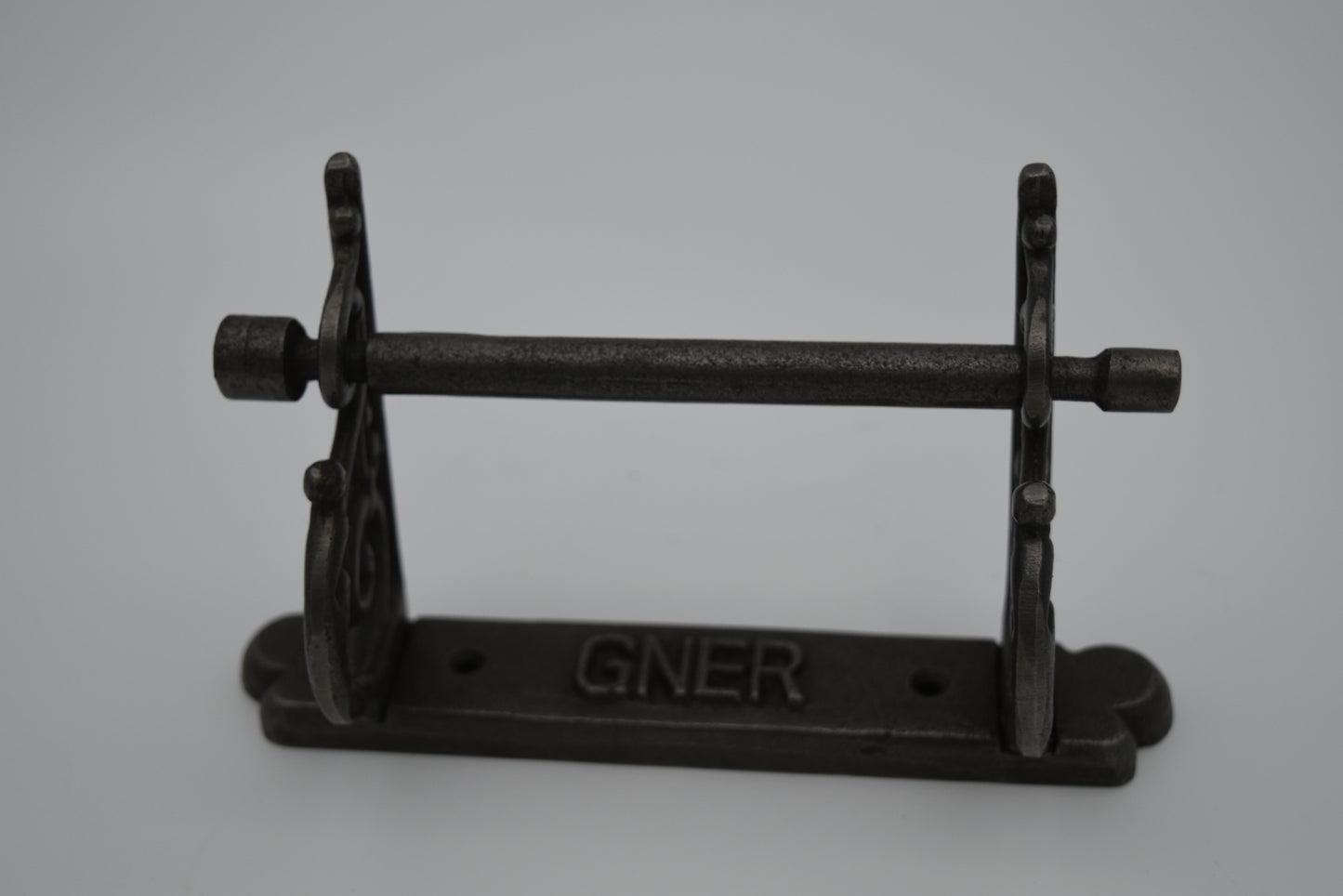 The 'GNER' Back Vintage - Toilet Paper Holder - Antique iron finish