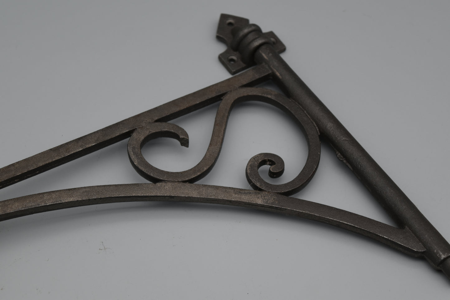 Swivel Bracket 12" Antique Iron