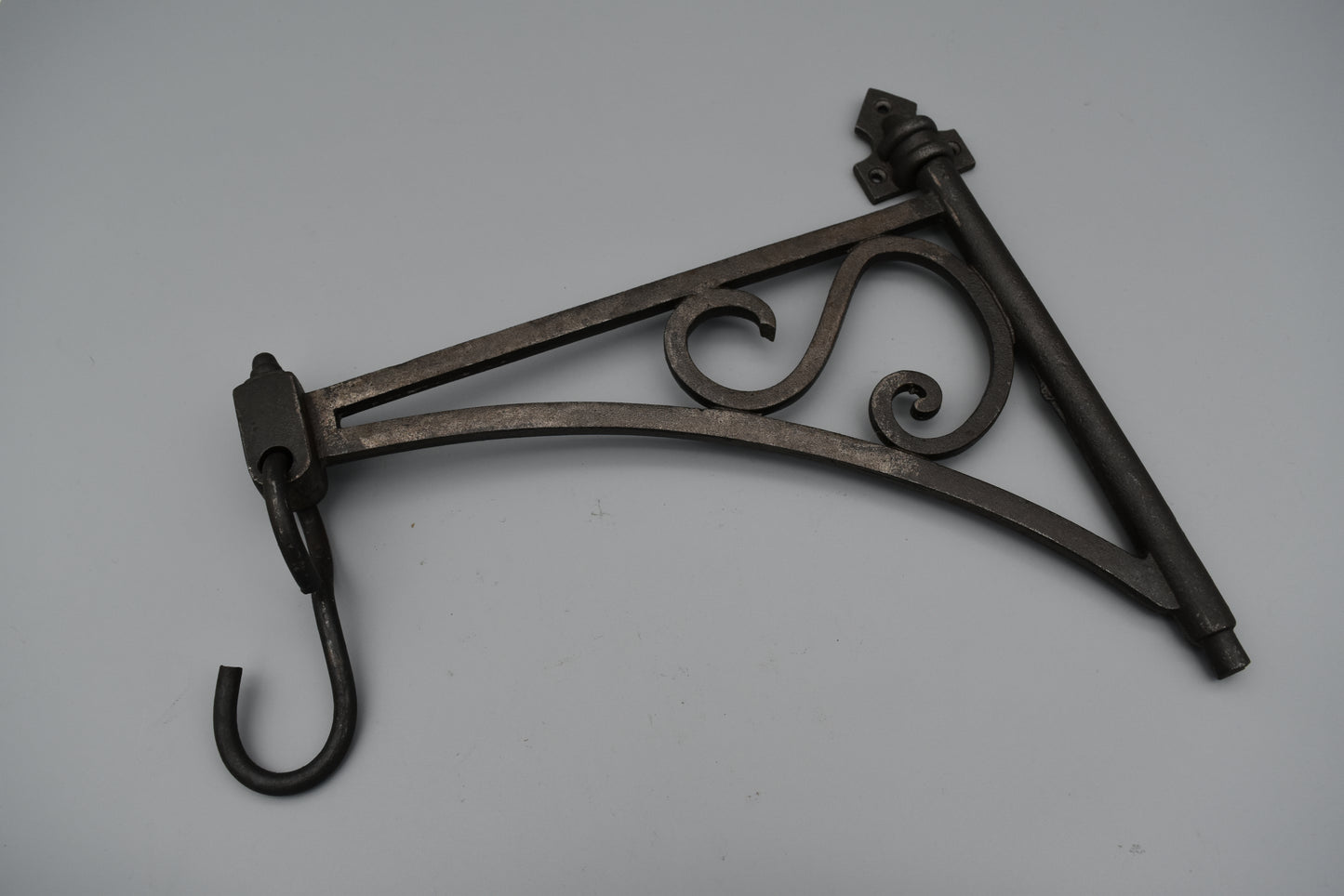 Swivel Bracket 12" Antique Iron