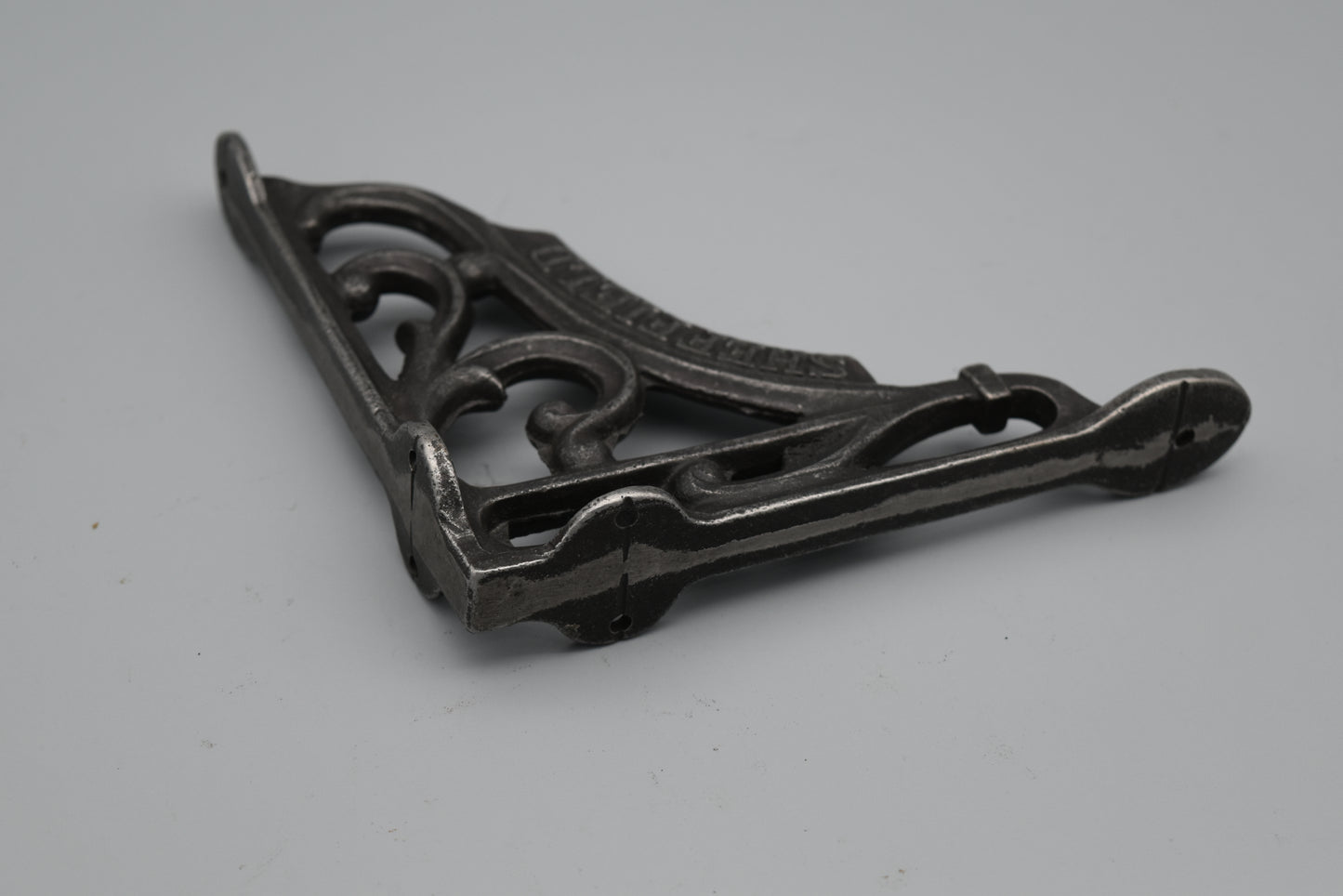 Heritage Sheffield Bracket 6" x 6" Antique Iron