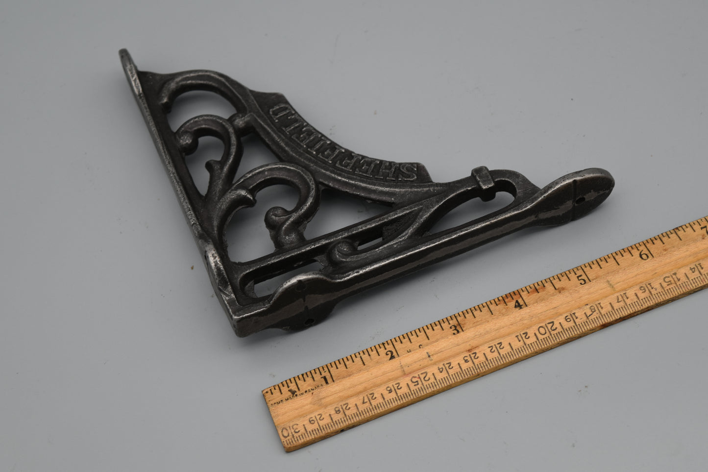 Heritage Sheffield Bracket 6" x 6" Antique Iron
