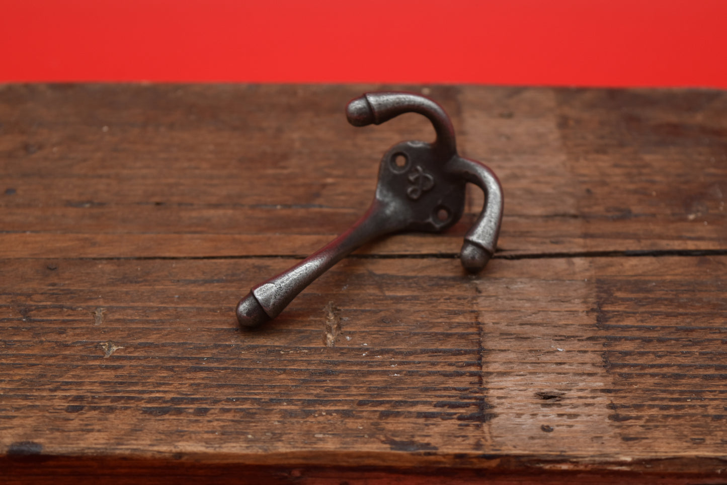 Triple Robe Hook - ' & ' Symbol