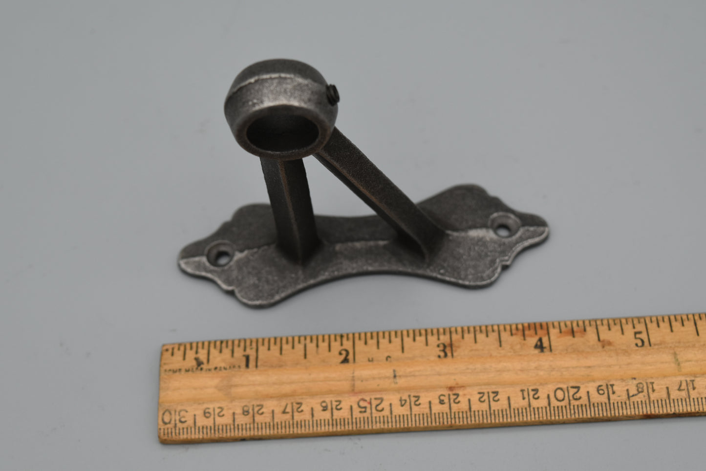 Vintage Hook Rail - Support Bracket