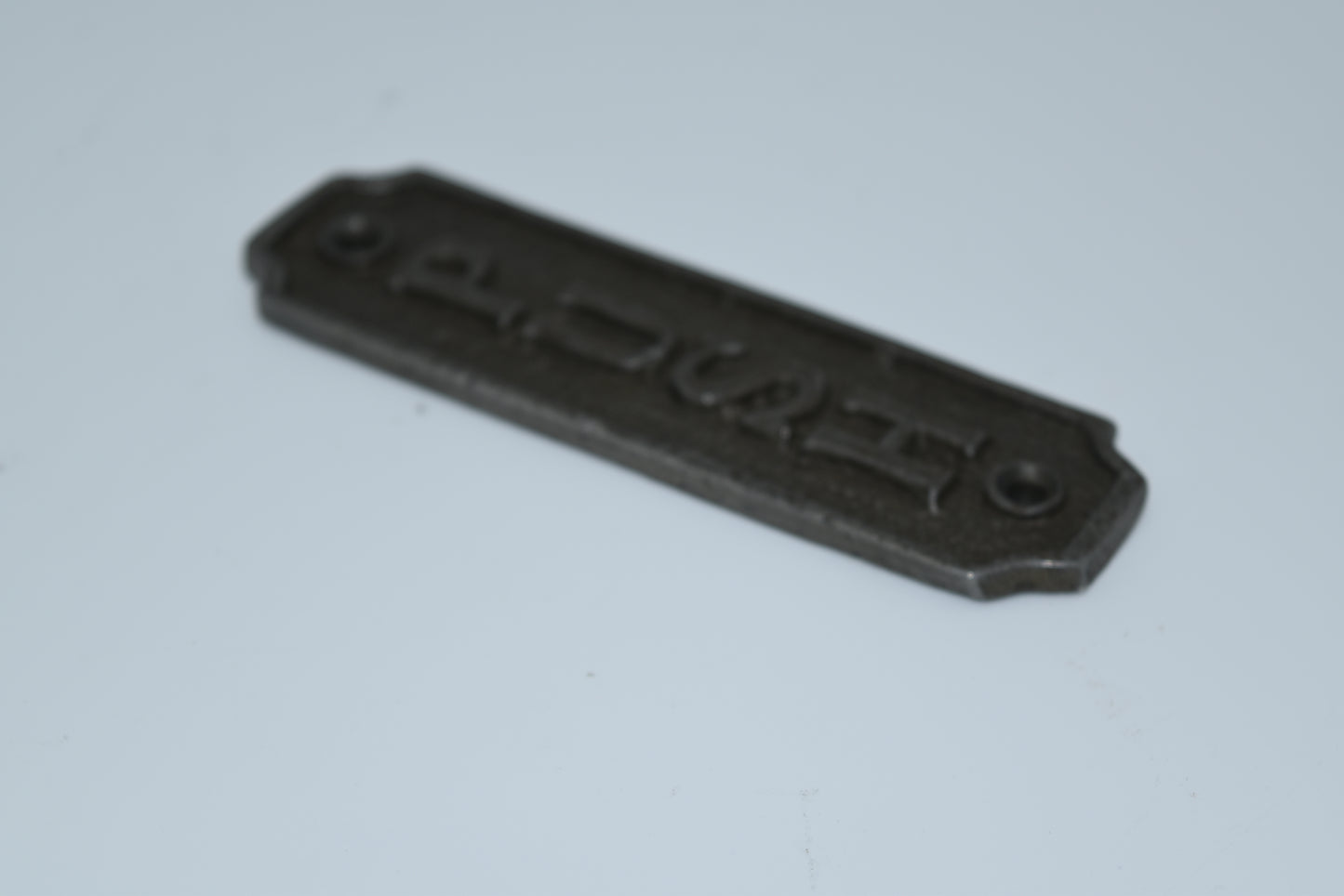 PUSH plaque