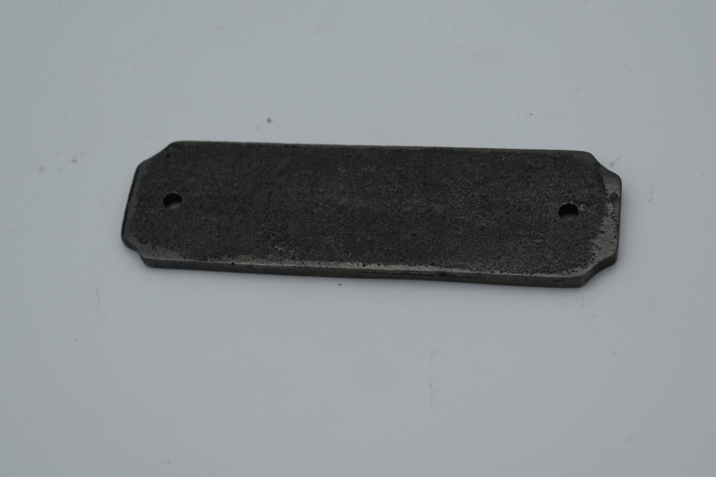 Plaque RESTROOM Cast Antique Iron 35mm x 115mm