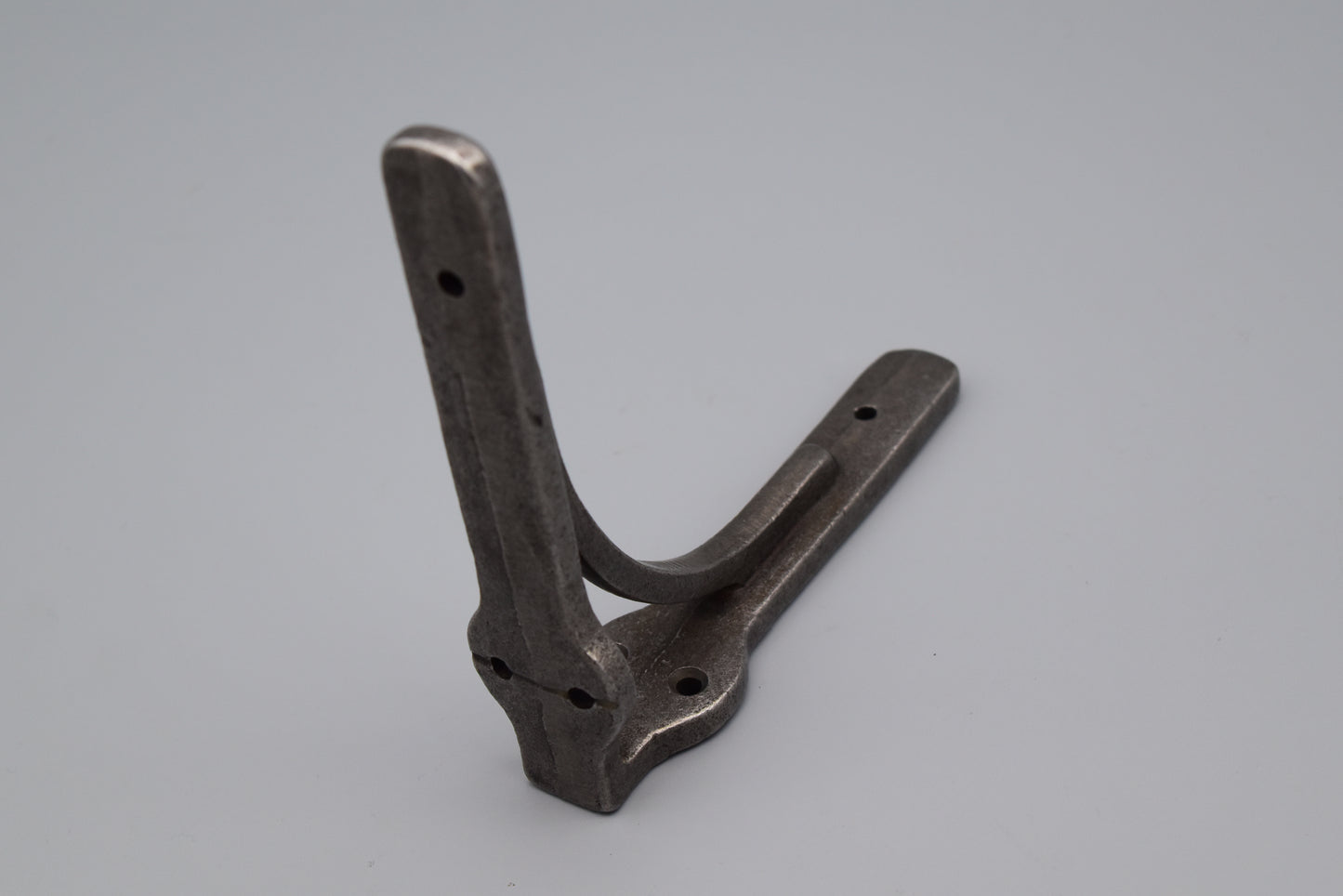 The Gallows - 4", 5", 6", 7', 8" Cast Iron Heavy-Duty Shelf Bracket with radiator lugs
