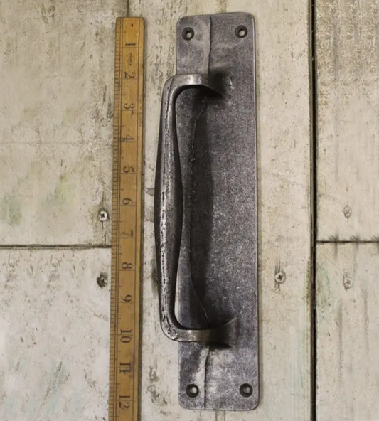 Barn Door Handle on Back Plate - Heavy Duty - Antique Iron
