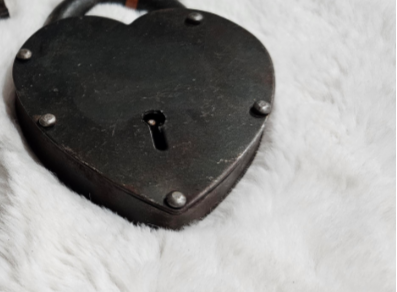 HEART shaped Padlock Industrial look - Hand Forged - 2 keys - 2 styles; weathered love and antique iron