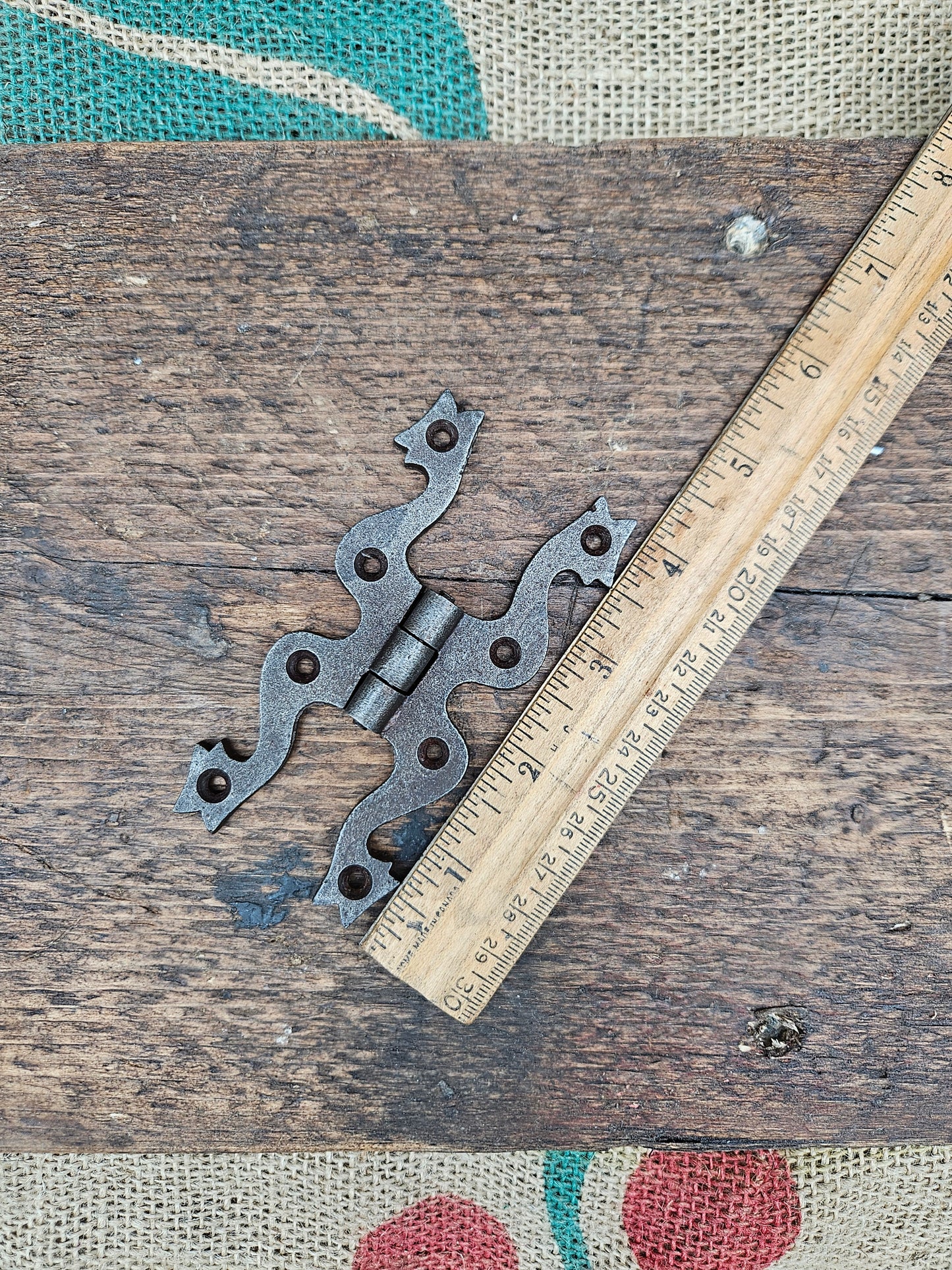 Snake Head Hinge - 4" Antique Iron