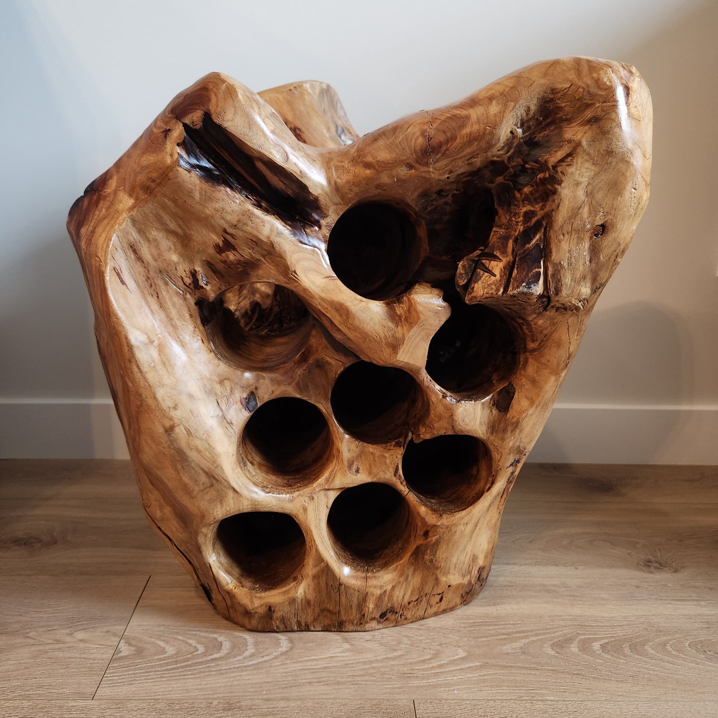 Reclaimed Wood Wine Bottle Holder - 8 bottles