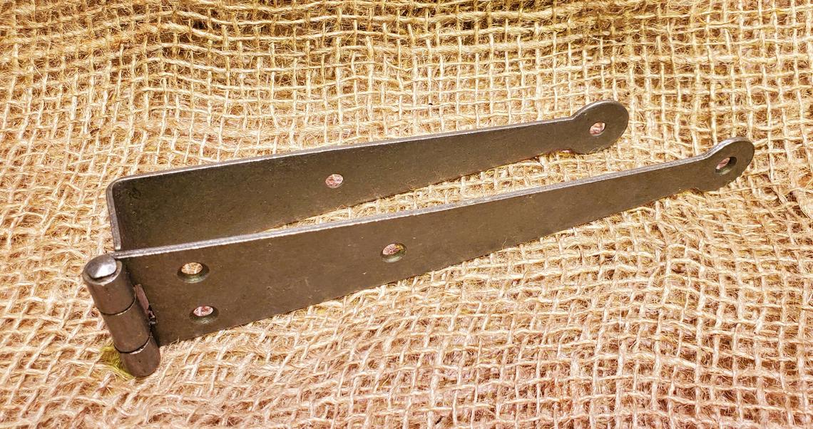 Stepped Hinge - 3/4" x 8" - Spearhead Collection - Hinges - Hinges