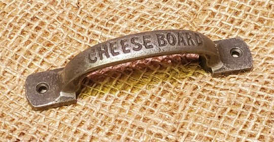 Cheese Board Handle - Antique Iron - Spearhead Collection - Pull Handles - Cheeseboard, Home Decor, Kitchen Decor, Pull Handles
