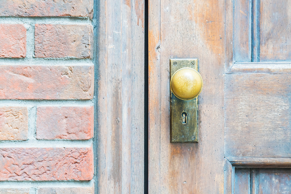 Unlocking History: Exploring the Fascinating World of Old-Style Door Knobs