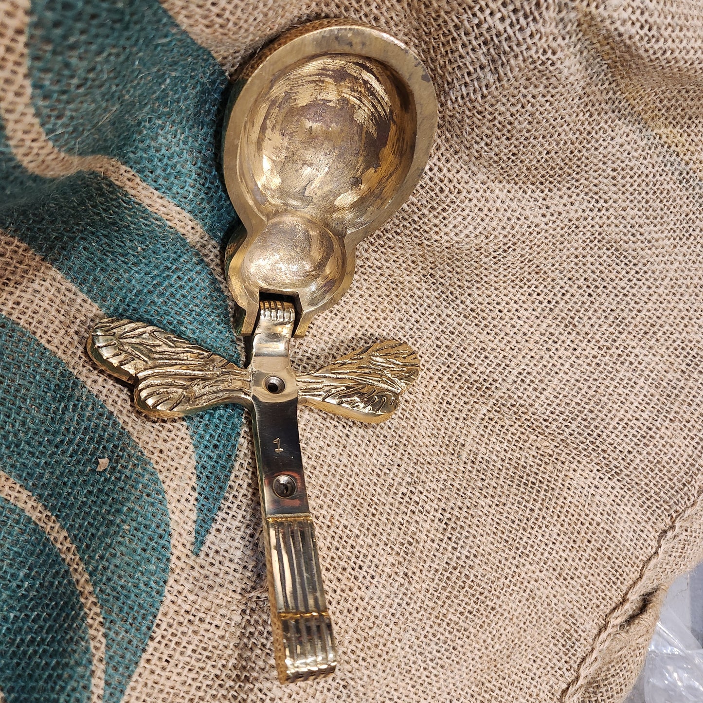 Door Knocker BEE design Cast SOLID BRASS 125mm