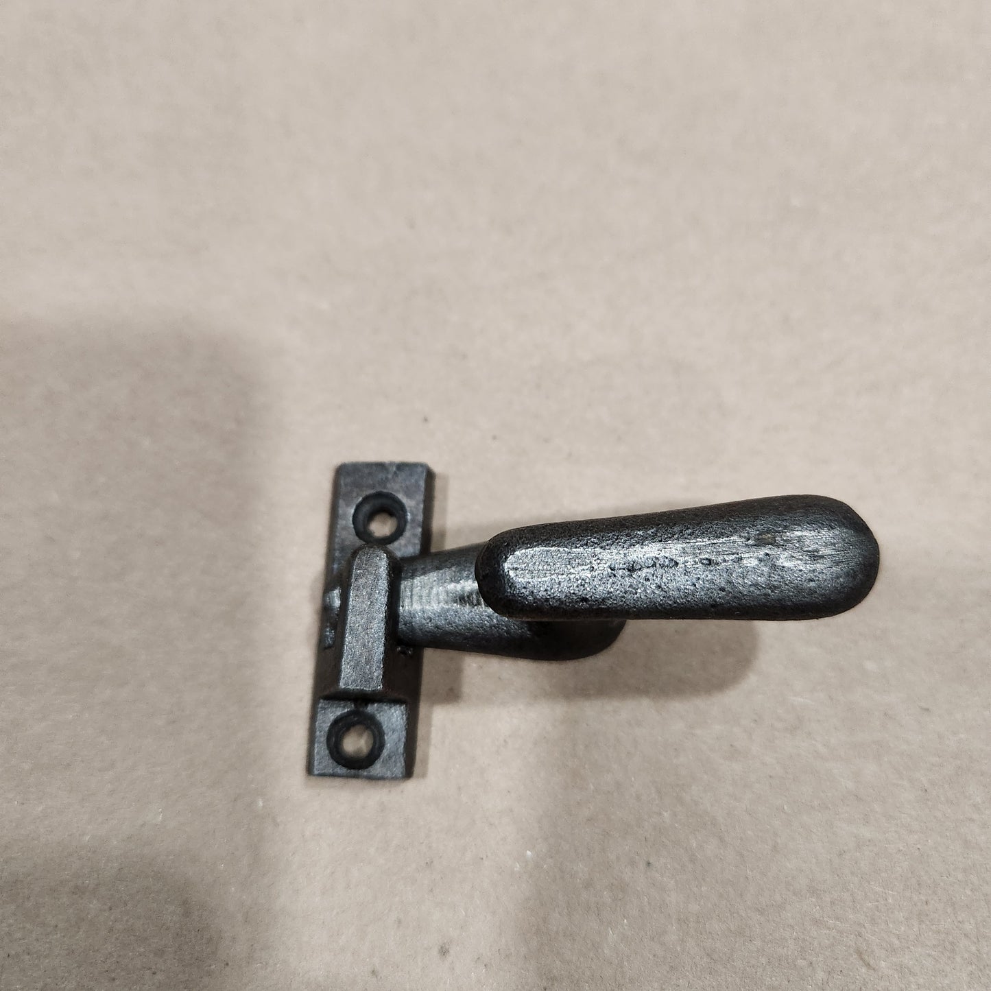 Cupboard Swivel Tee Catch Bolt Cast