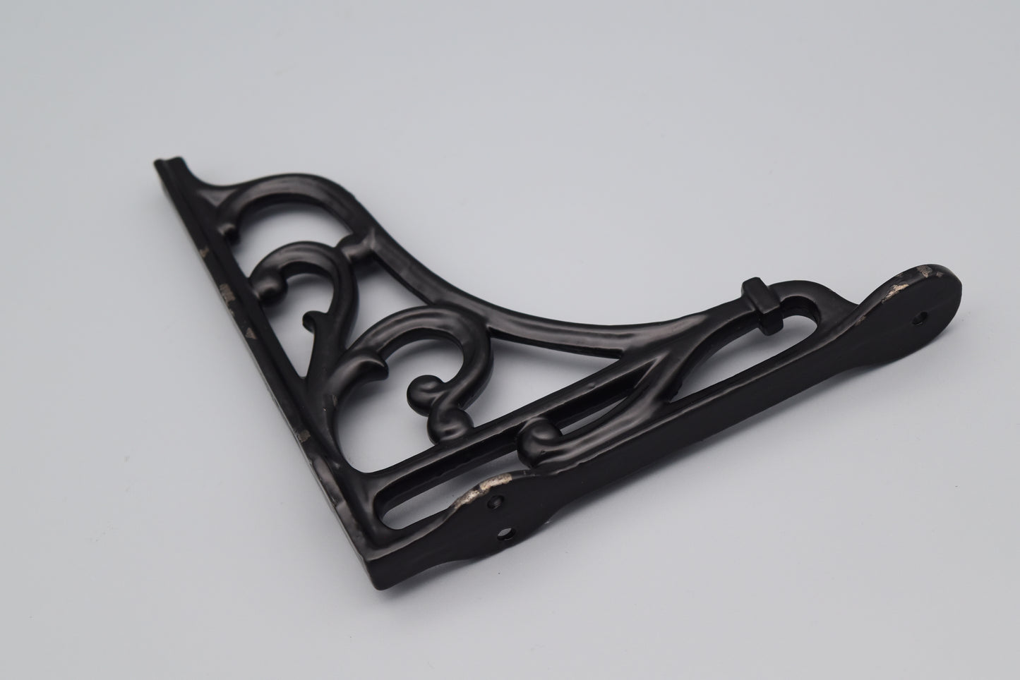 Heritage Antique Iron Bracket - Black -  7″ x 7.75″