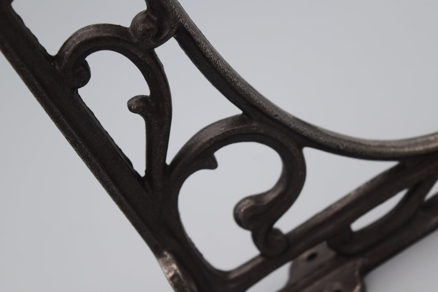 Heritage Antique Iron Bracket - Black -  7″ x 7.75″
