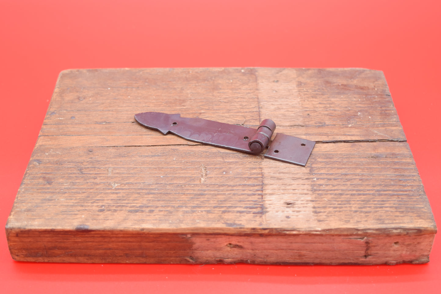 Strap Hinge Arrowhead Oil-Black 5"