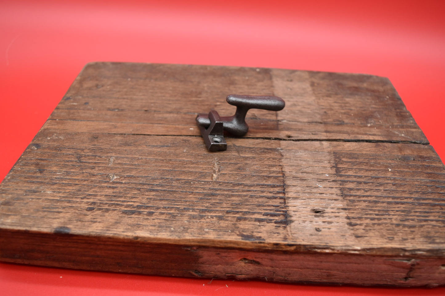 Cupboard Swivel Tee Catch Bolt Cast