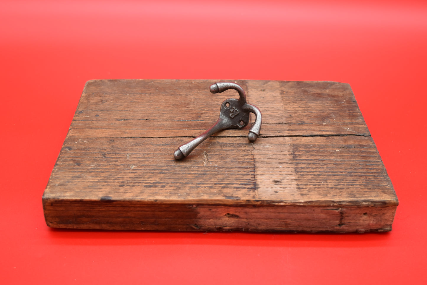 Triple Robe Hook - ' & ' Symbol