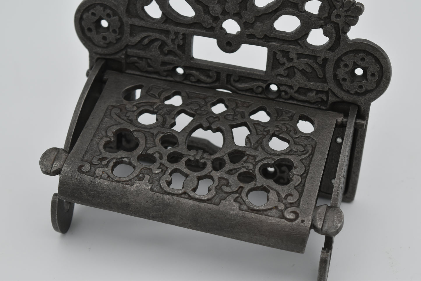 Victorian with Lid Antique Iron - Toilet Paper Holder