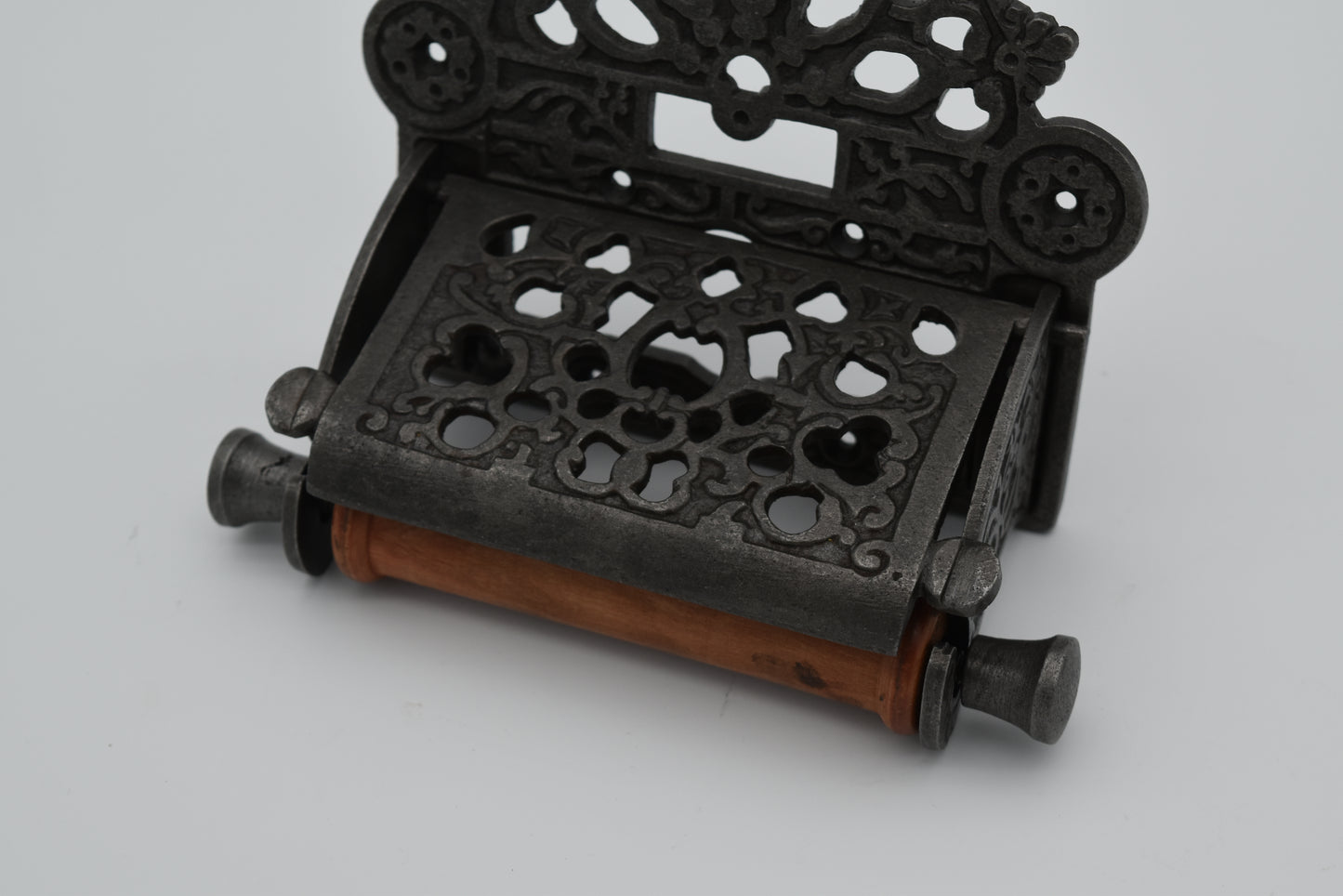 Victorian with Lid Antique Iron - Toilet Paper Holder