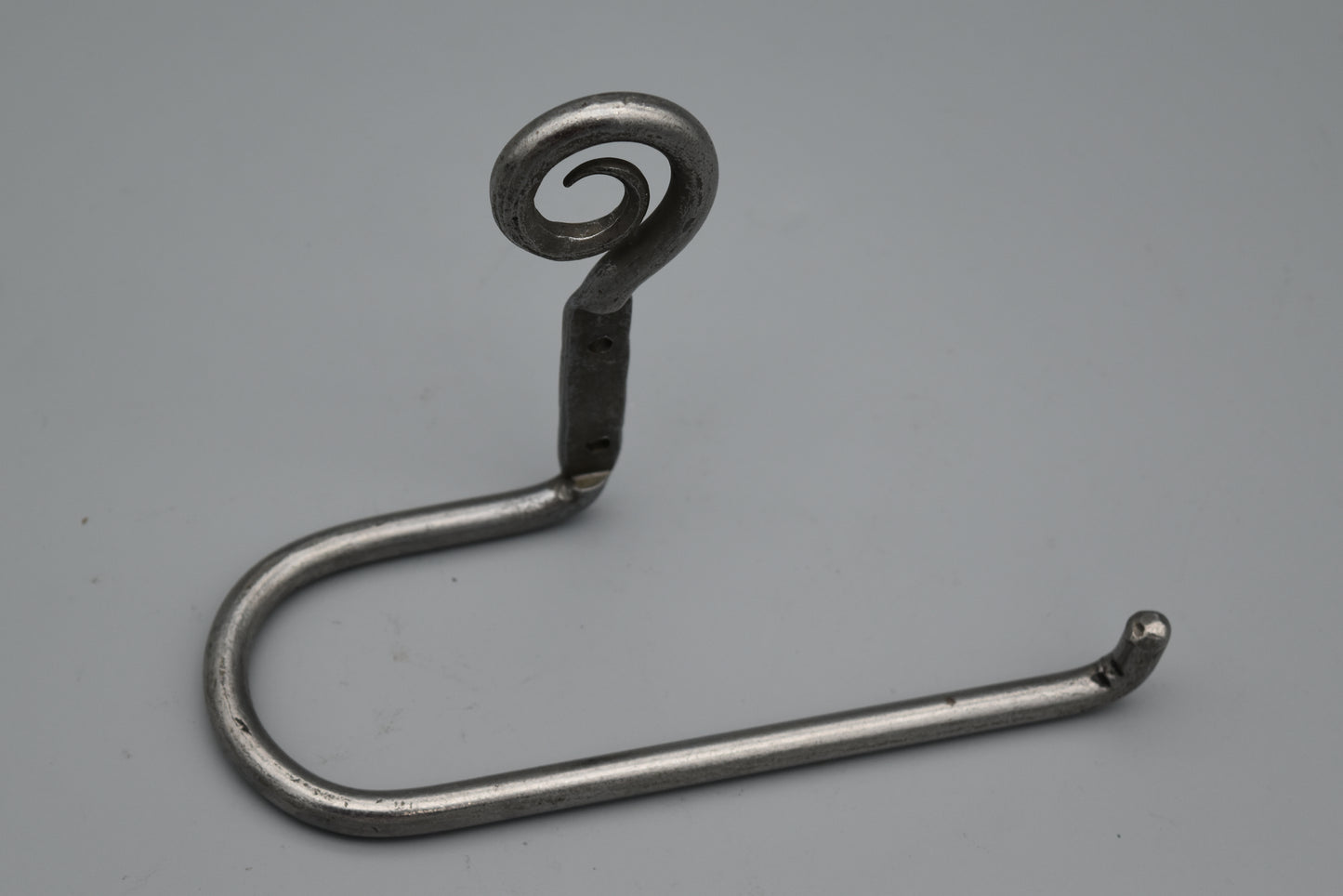 Curly Scroll Top Antique Iron - Toilet Paper Holder