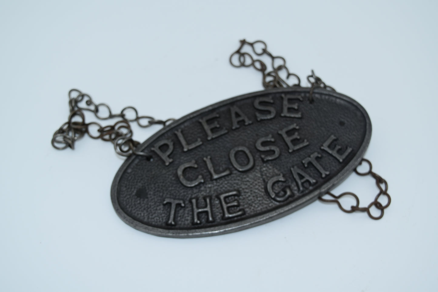 Please Close the Gate - with Chain