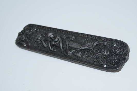 Door Push Plate - Figurine