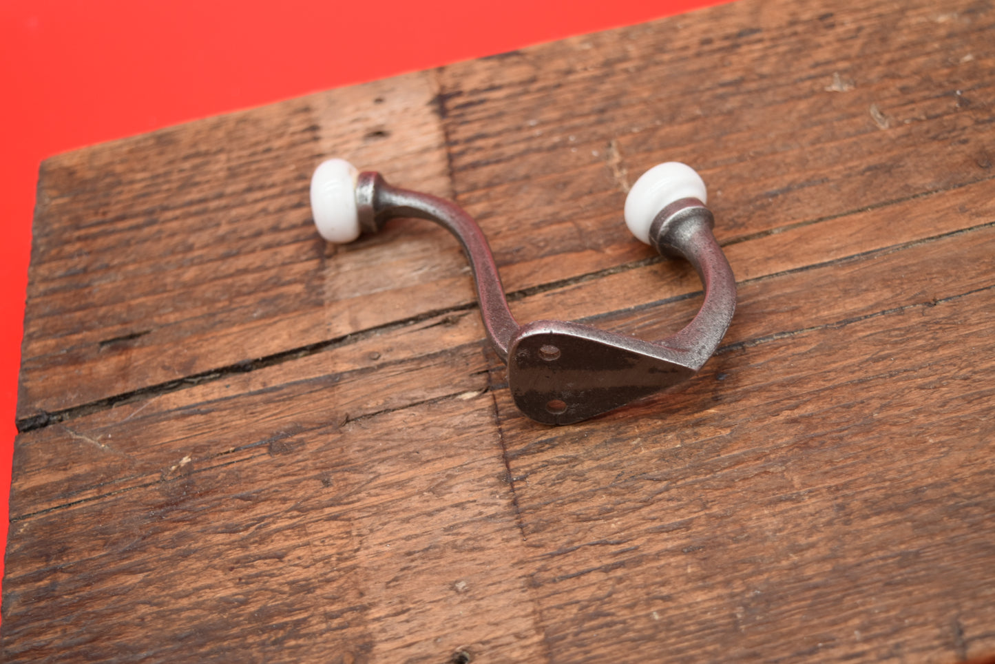 Padstow Ceramic Tipped Hook White