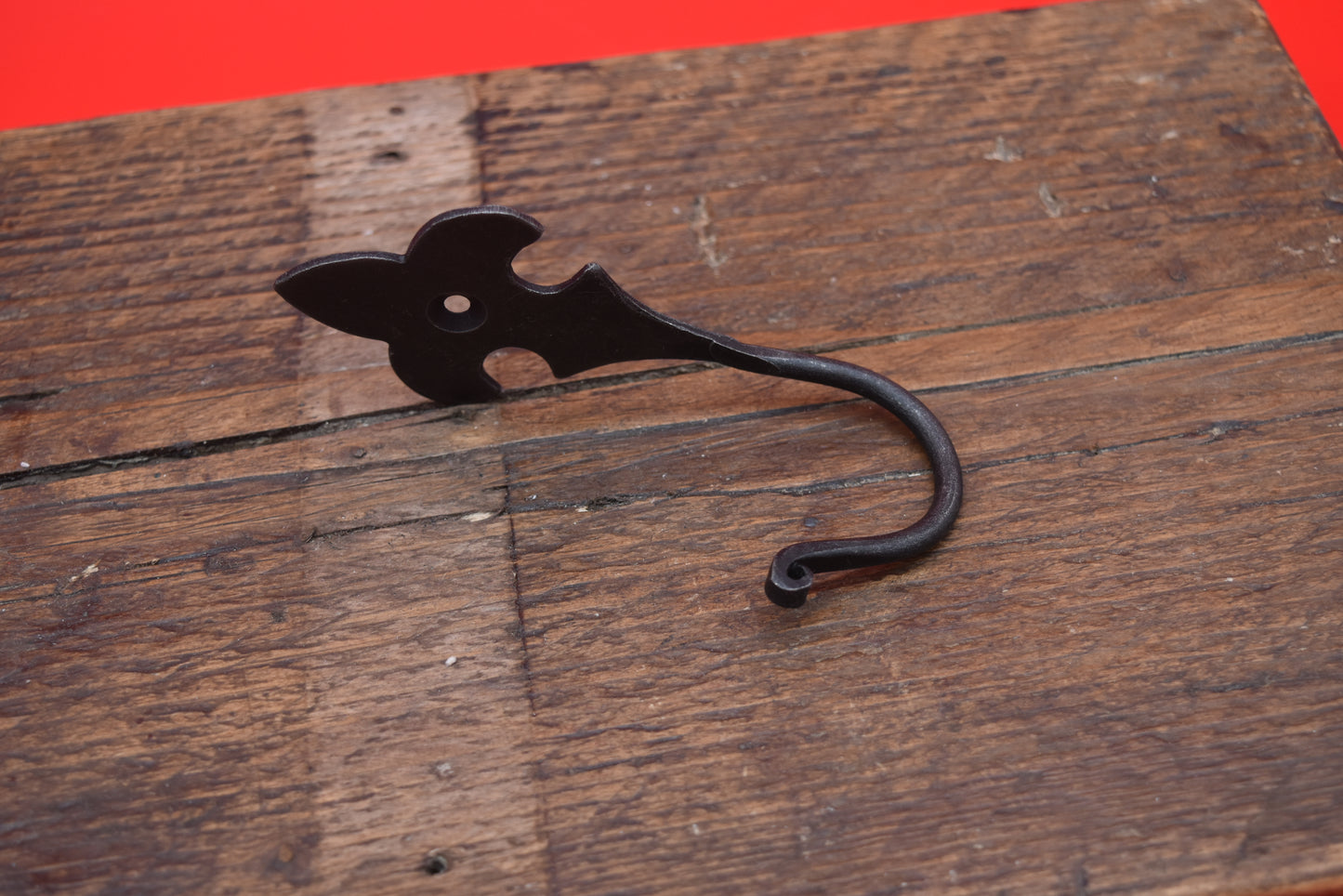 Fleur-De-Lys Hook