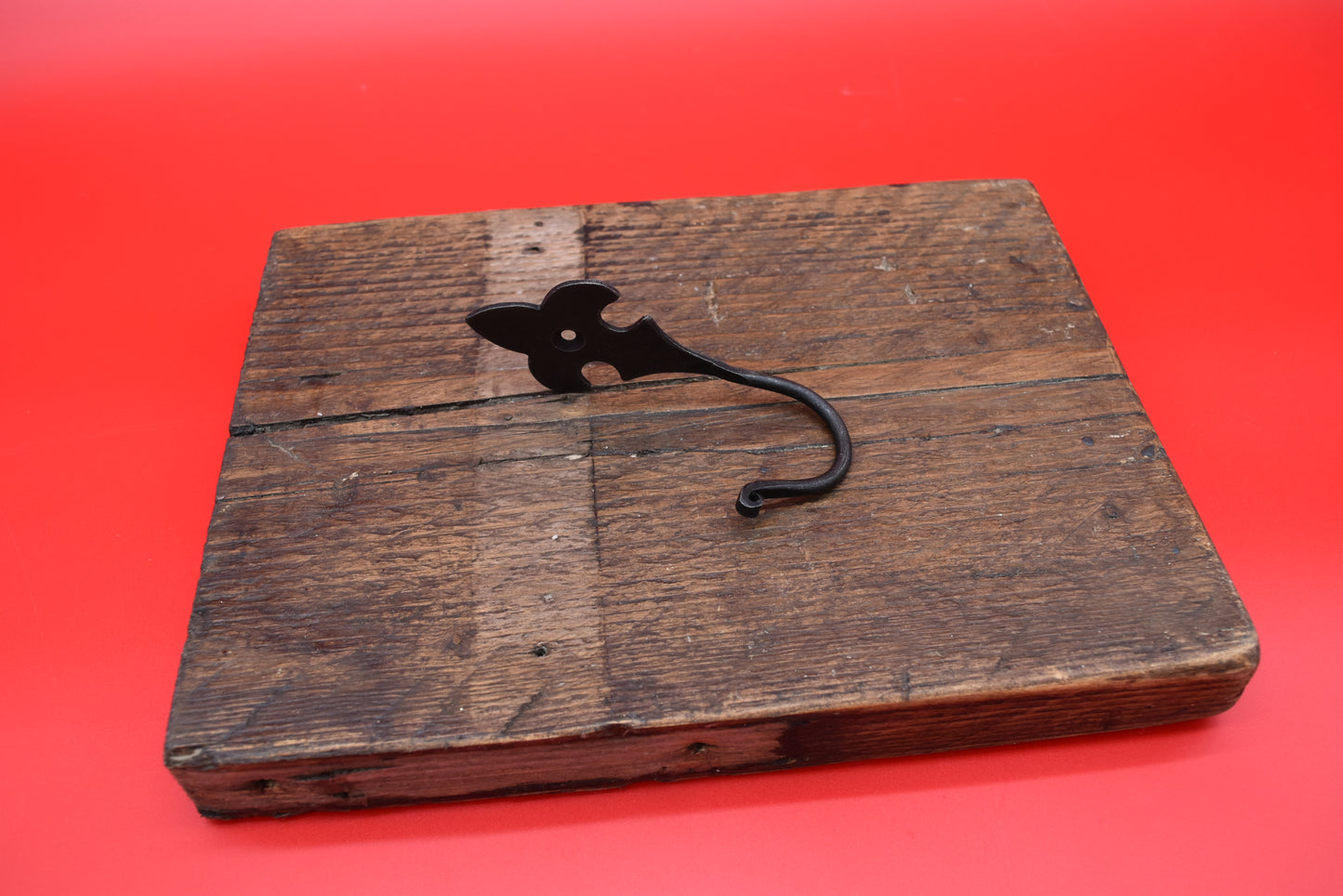 Fleur-De-Lys Hook