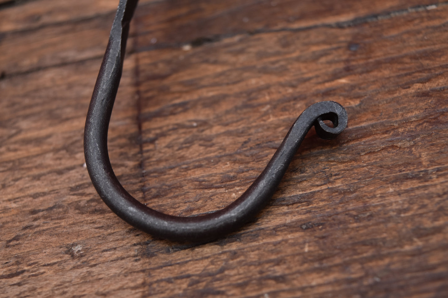 Fleur-De-Lys Hook