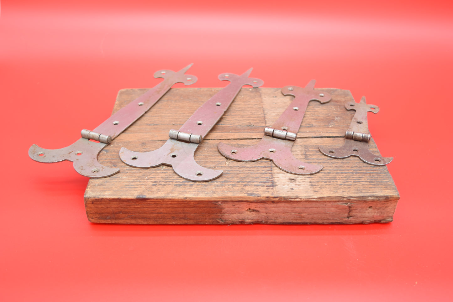 Fleur-De-Lys Hinge - 5.5", 8", 10", 12" Antique Iron - Hand forged