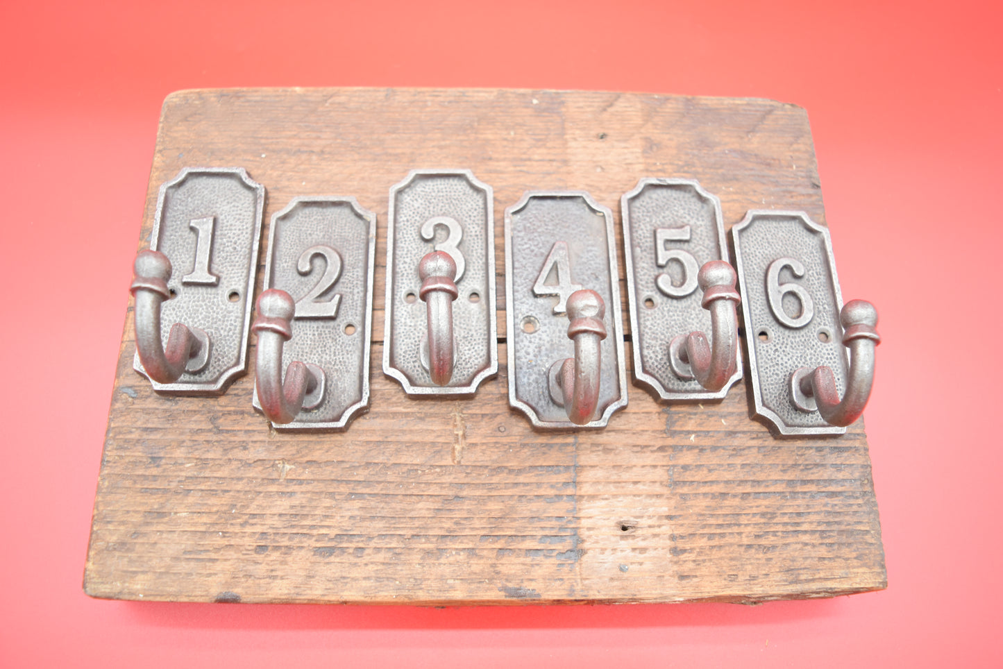 Square Plaque - Numbered Hooks Set 1-6