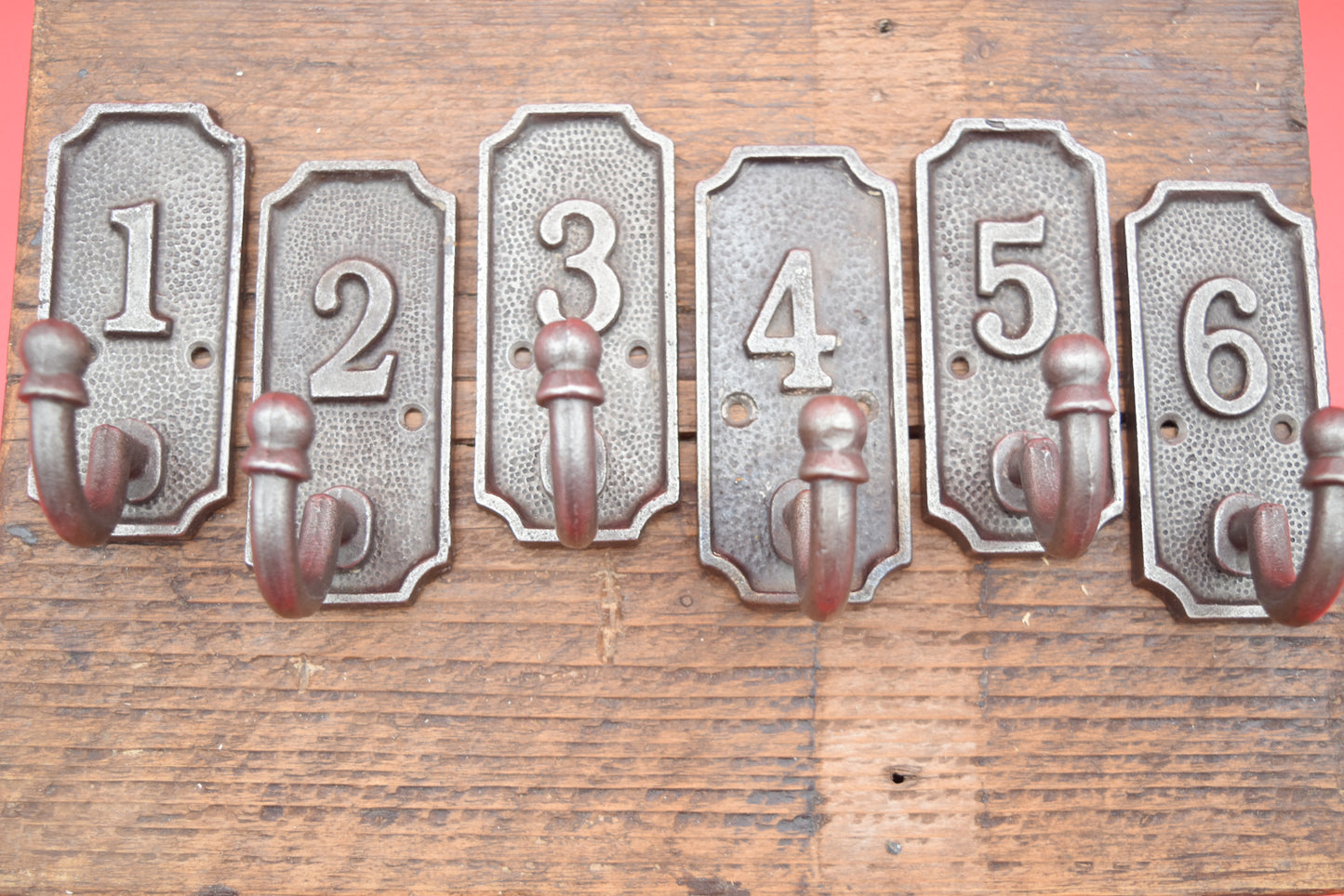 Square Plaque - Numbered Hooks Set 1-6