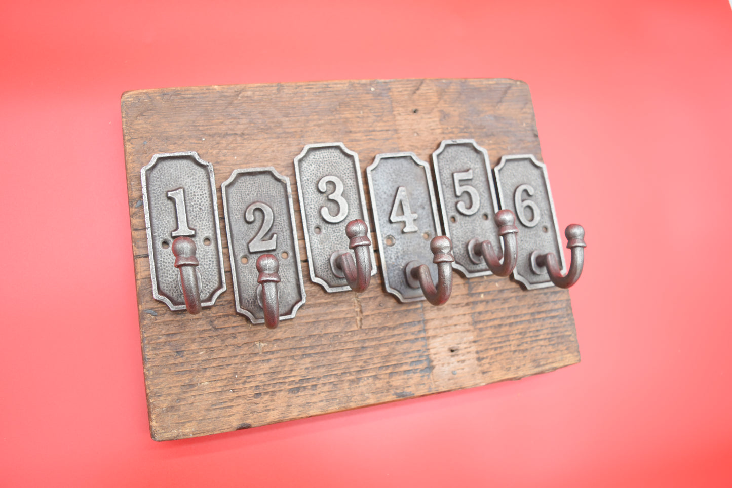 Square Plaque - Numbered Hooks Set 1-6