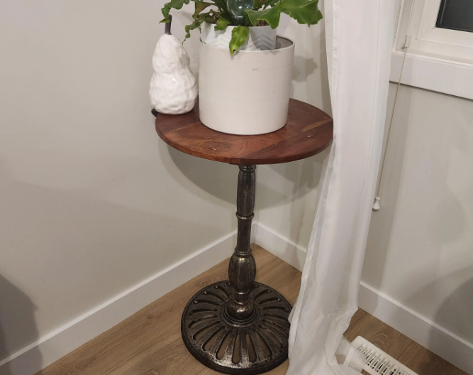 Brandon Bistro Pedestal Table "Heavy DUTY"