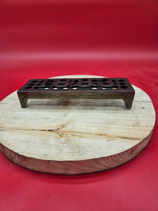 Trivet Pot Stand / Air Vent Grille 1883 - 3" x 9"