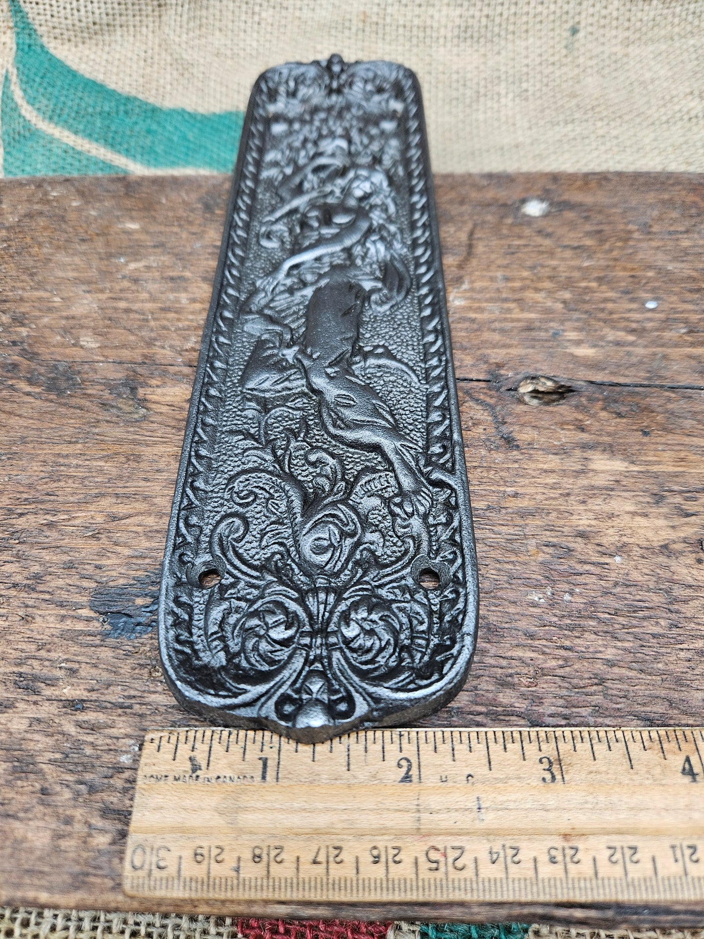 Door Push Plate - Figurine